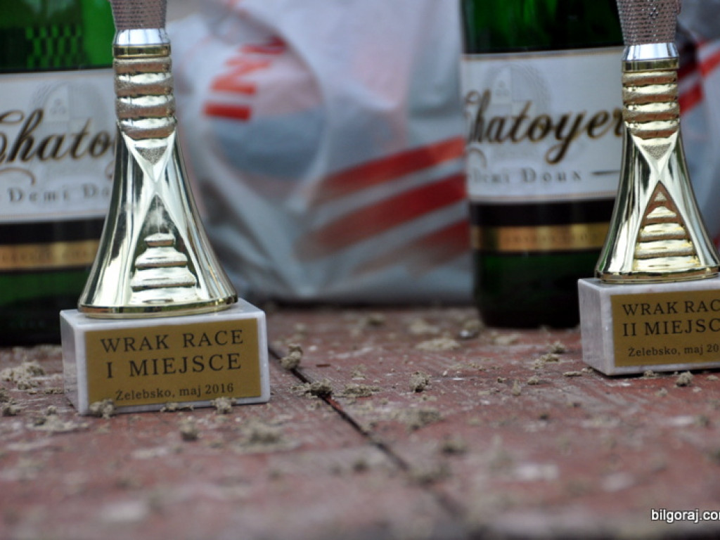 Tegoroczny sezon wrak race w Żelebsku rozpoczęty (FOTO, WYNIKI)