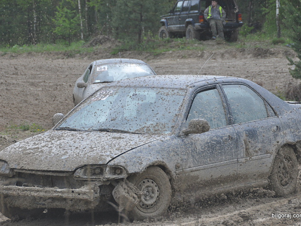 Tegoroczny sezon wrak race w Żelebsku rozpoczęty (FOTO, WYNIKI)
