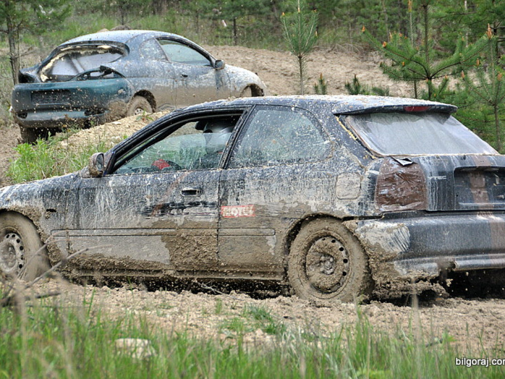 Tegoroczny sezon wrak race w Żelebsku rozpoczęty (FOTO, WYNIKI)