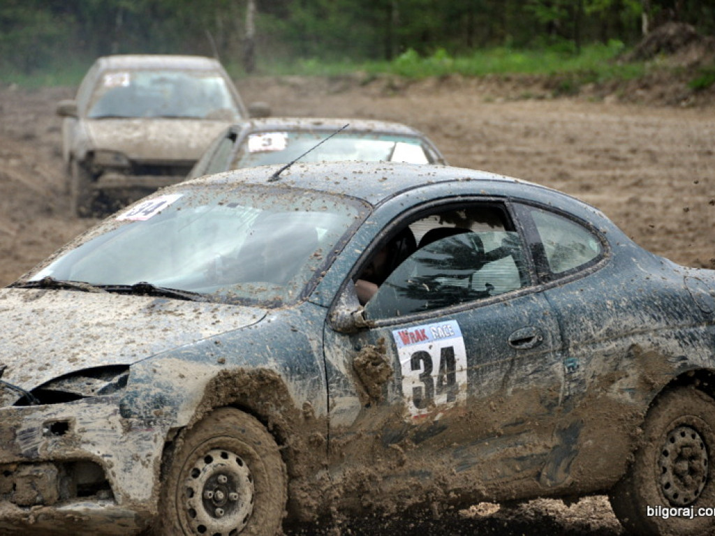 Tegoroczny sezon wrak race w Żelebsku rozpoczęty (FOTO, WYNIKI)