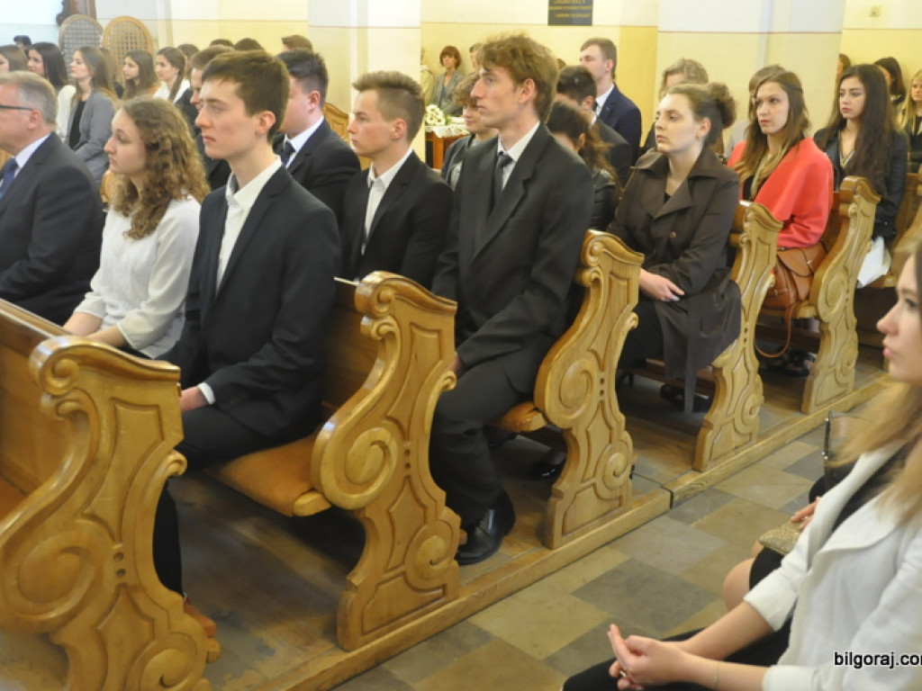 Replika sztandaru dla ZSO w Biłgoraju (FOTO)