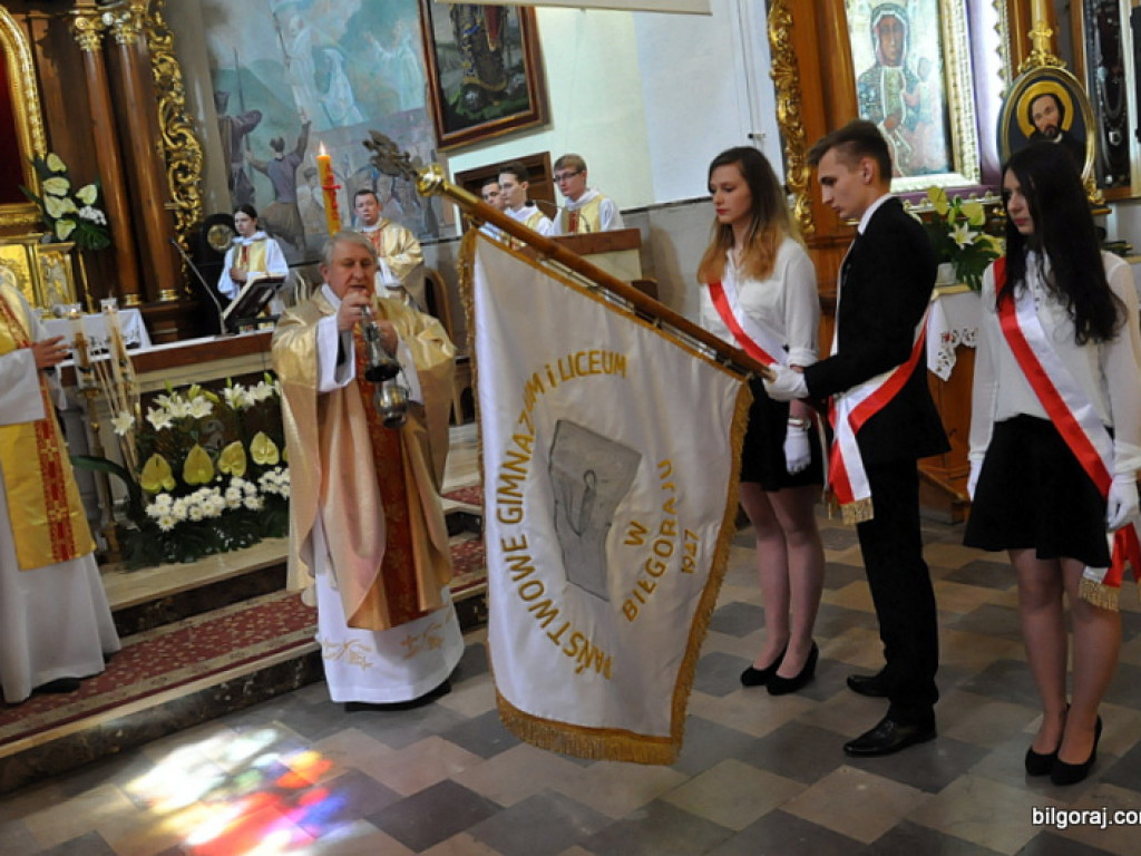 Replika sztandaru dla ZSO w Biłgoraju (FOTO)