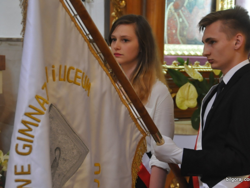 Replika sztandaru dla ZSO w Biłgoraju (FOTO)