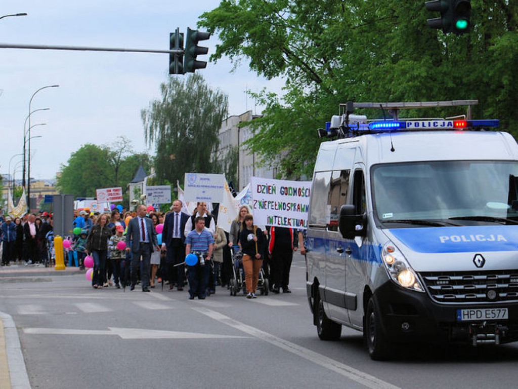 Nic o nas bez nas (FOTO)
