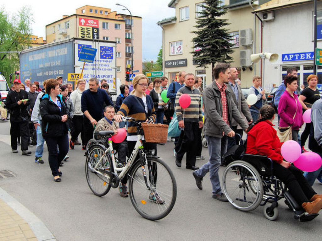 Nic o nas bez nas (FOTO)