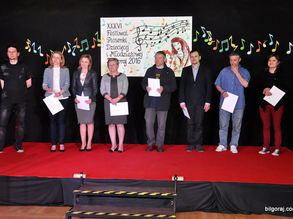 XXXVI Powiatowego Festiwal Piosenki Dziecięcej i Młodzieżowej (FOTO)
