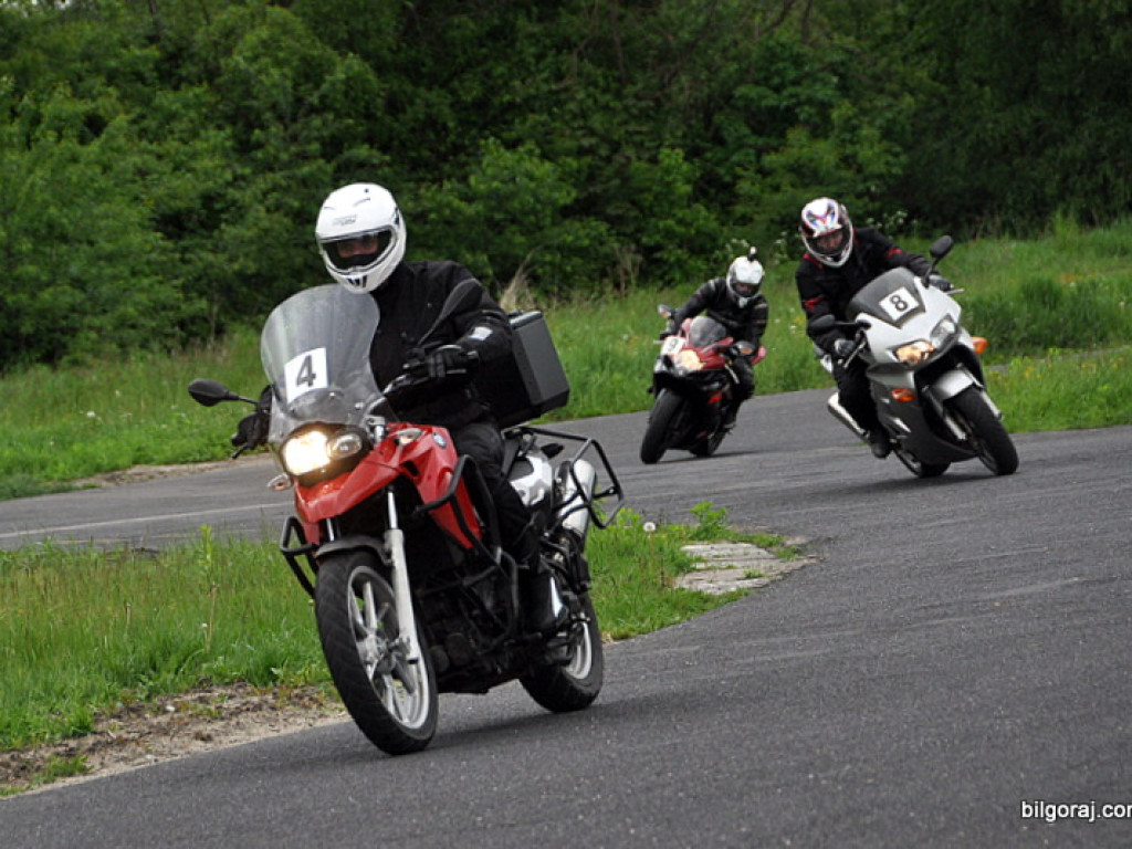 W Biłgoraju ruszyły specjalistyczne szkolenia dla motocyklistów (FOTO)
