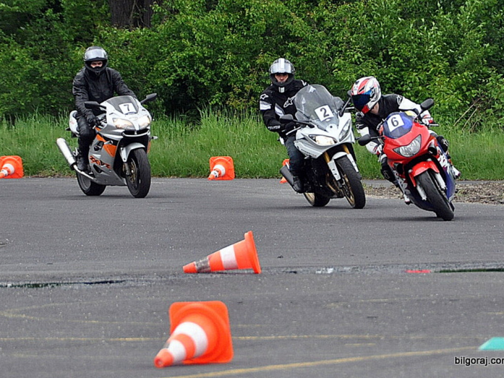 W Biłgoraju ruszyły specjalistyczne szkolenia dla motocyklistów (FOTO)