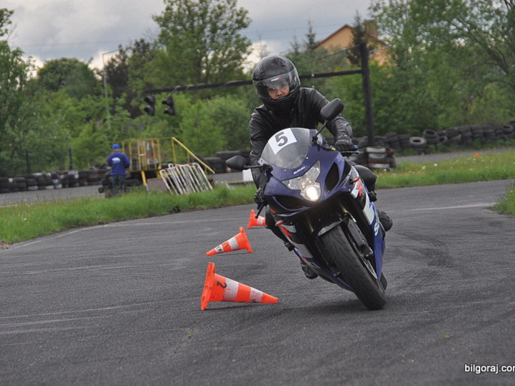 W Biłgoraju ruszyły specjalistyczne szkolenia dla motocyklistów (FOTO)