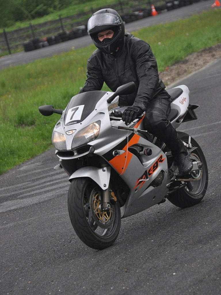 W Biłgoraju ruszyły specjalistyczne szkolenia dla motocyklistów (FOTO)