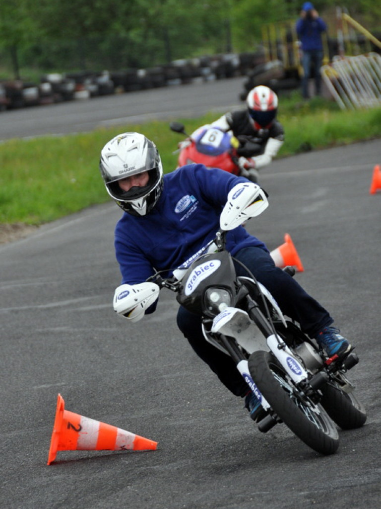 W Biłgoraju ruszyły specjalistyczne szkolenia dla motocyklistów (FOTO)