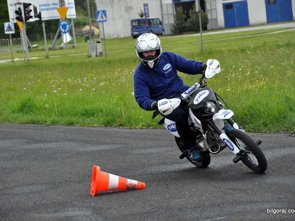 W Biłgoraju ruszyły specjalistyczne szkolenia dla motocyklistów (FOTO)