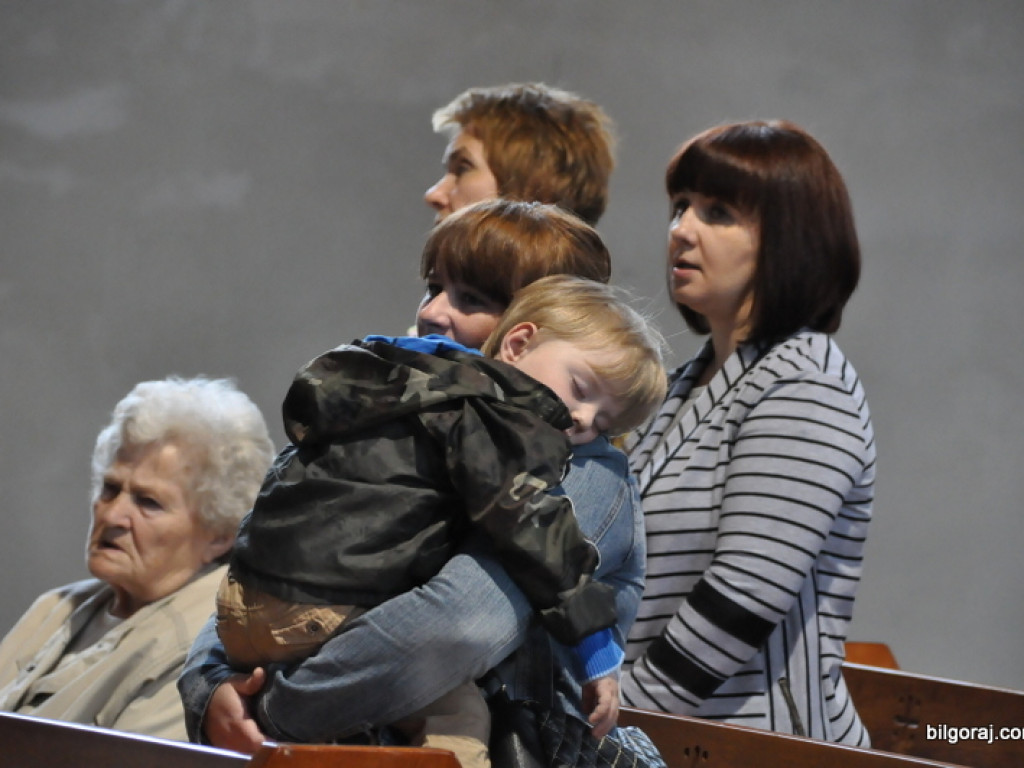 Czuwania przed Zesłaniem Ducha Świetego (FOTO)