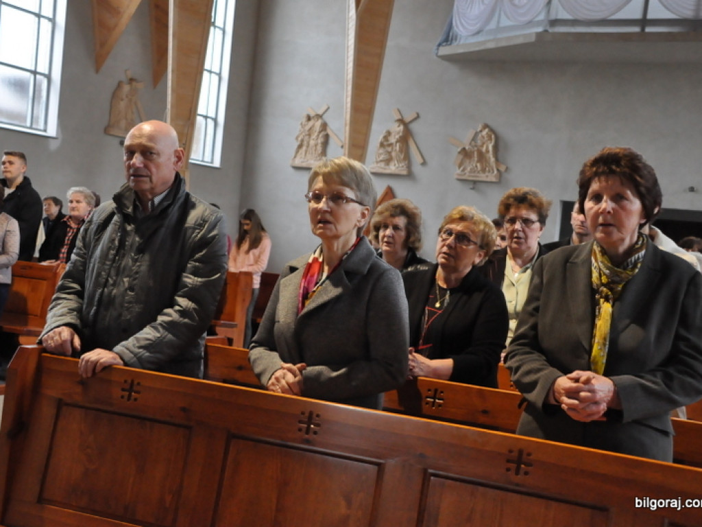 Czuwania przed Zesłaniem Ducha Świetego (FOTO)