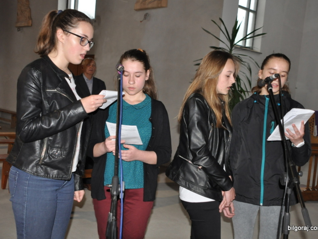 Czuwania przed Zesłaniem Ducha Świetego (FOTO)