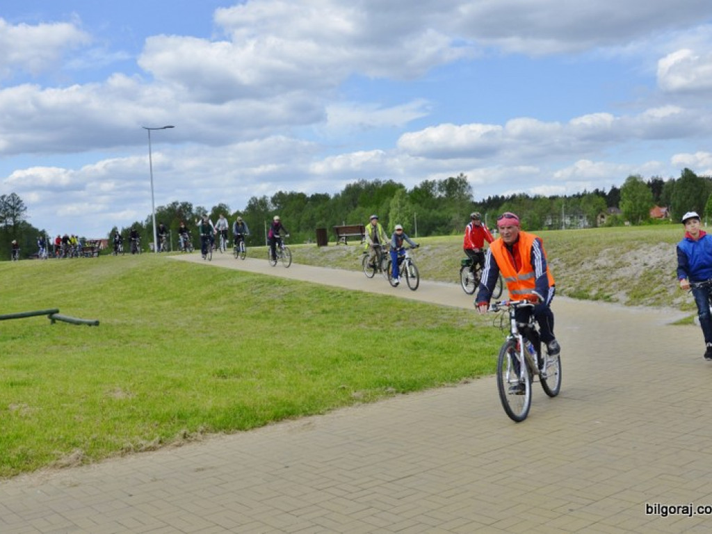 Rodzinny rajd rowerowy (FOTO)