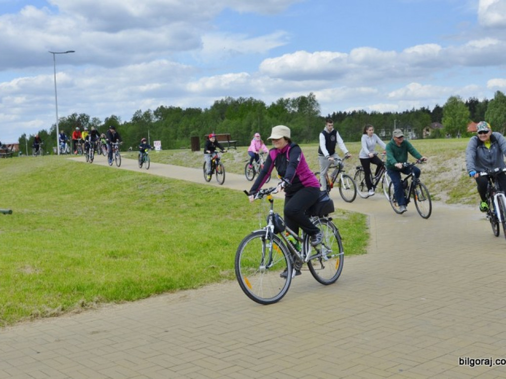 Rodzinny rajd rowerowy (FOTO)
