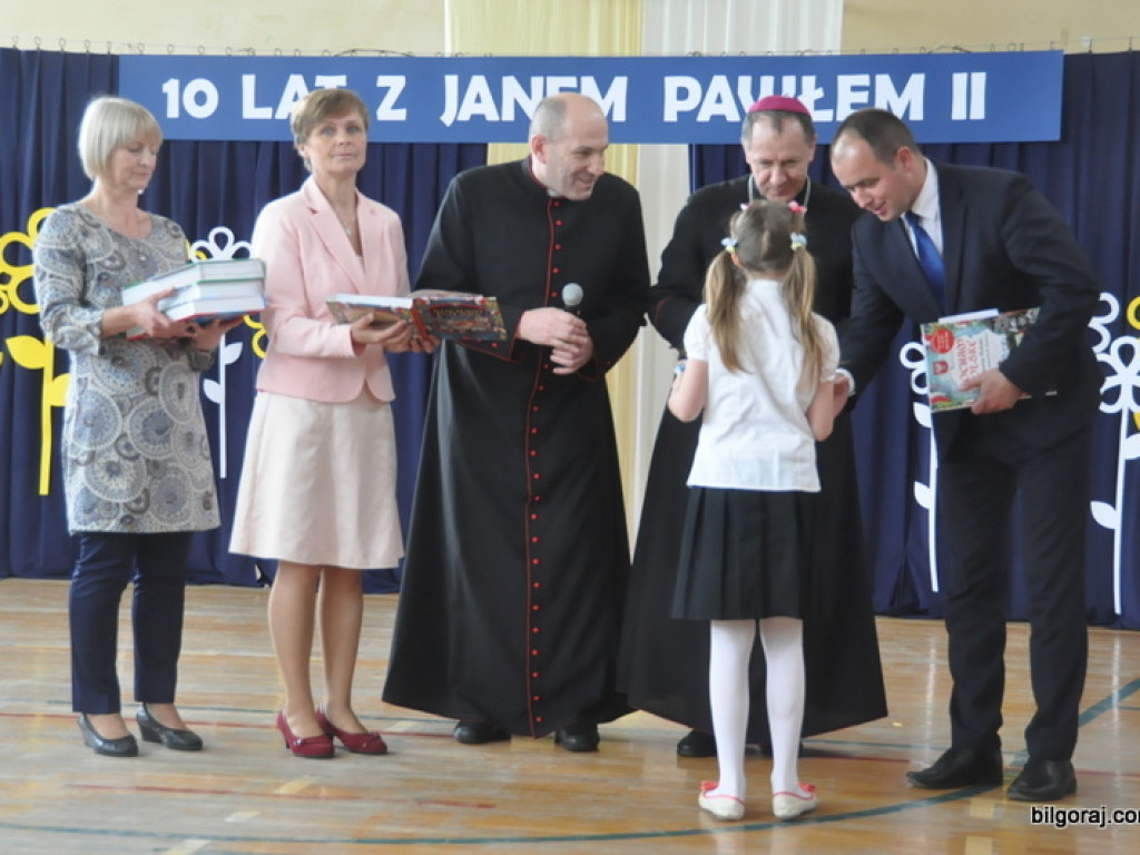 Uroczystości parafialno - szkolne w Tereszpolu (FOTO)