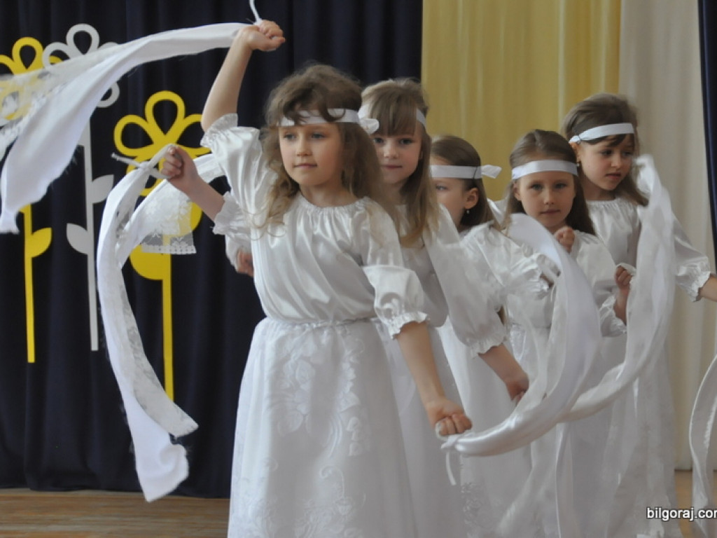 Uroczystości parafialno - szkolne w Tereszpolu (FOTO)