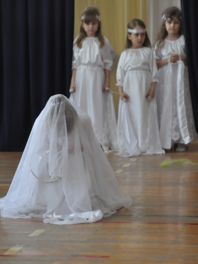 Uroczystości parafialno - szkolne w Tereszpolu (FOTO)
