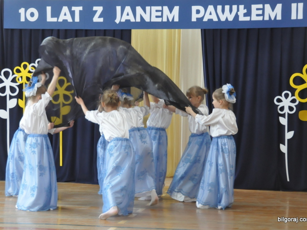 Uroczystości parafialno - szkolne w Tereszpolu (FOTO)