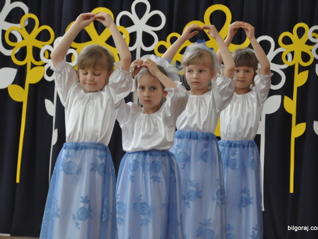 Uroczystości parafialno - szkolne w Tereszpolu (FOTO)