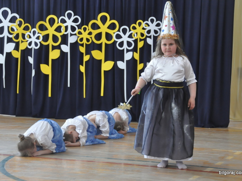 Uroczystości parafialno - szkolne w Tereszpolu (FOTO)