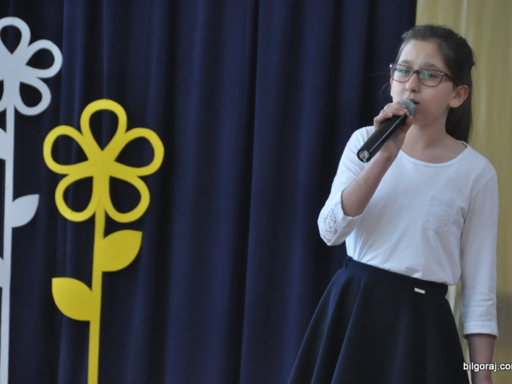 Uroczystości parafialno - szkolne w Tereszpolu (FOTO)