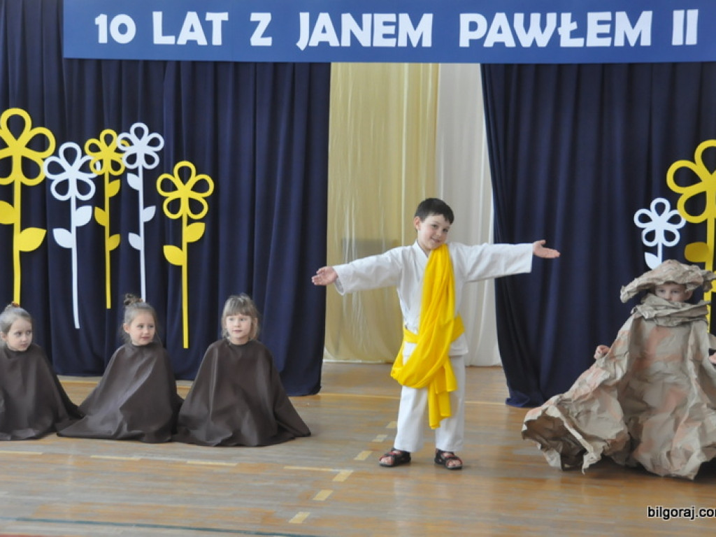 Uroczystości parafialno - szkolne w Tereszpolu (FOTO)