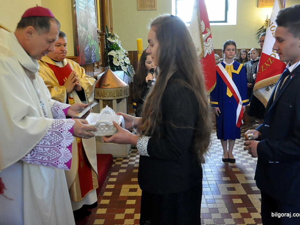 Uroczystości parafialno - szkolne w Tereszpolu (FOTO)