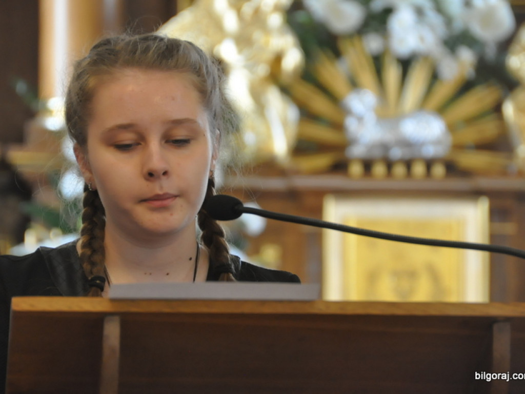 Uroczystości parafialno - szkolne w Tereszpolu (FOTO)