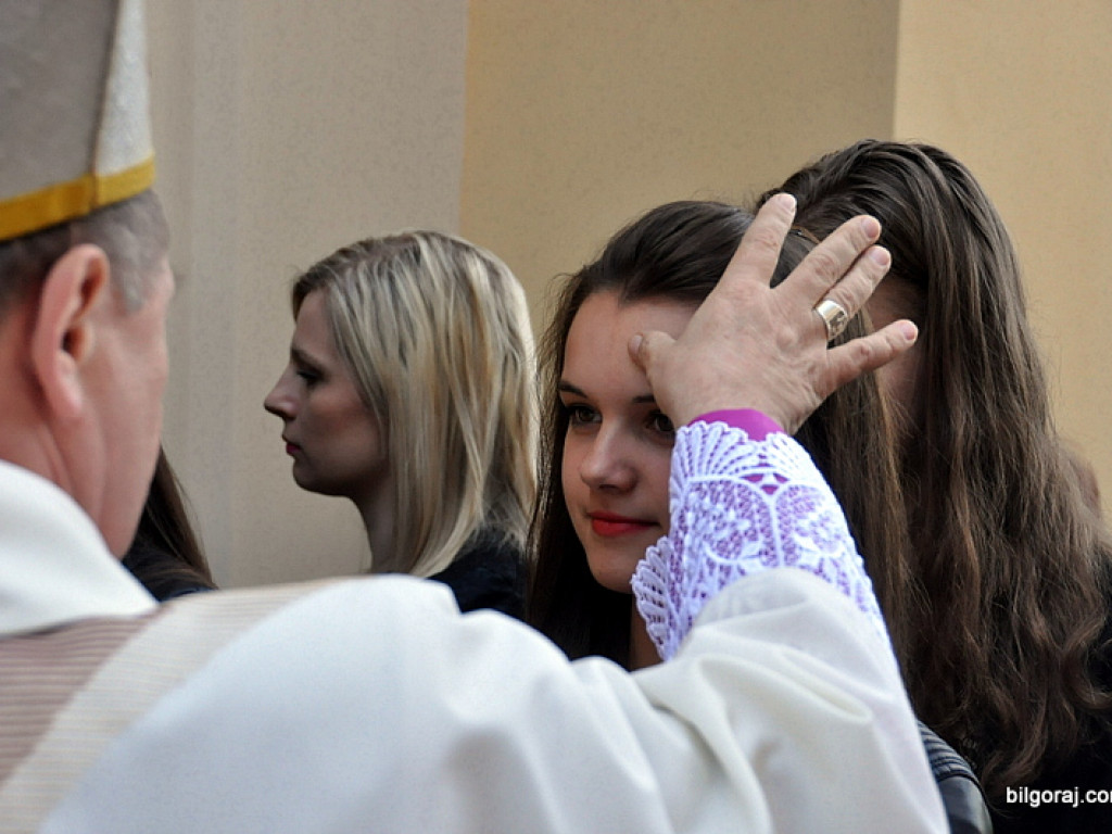 Uroczystości parafialno - szkolne w Tereszpolu (FOTO)