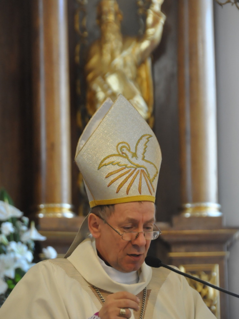 Uroczystości parafialno - szkolne w Tereszpolu (FOTO)