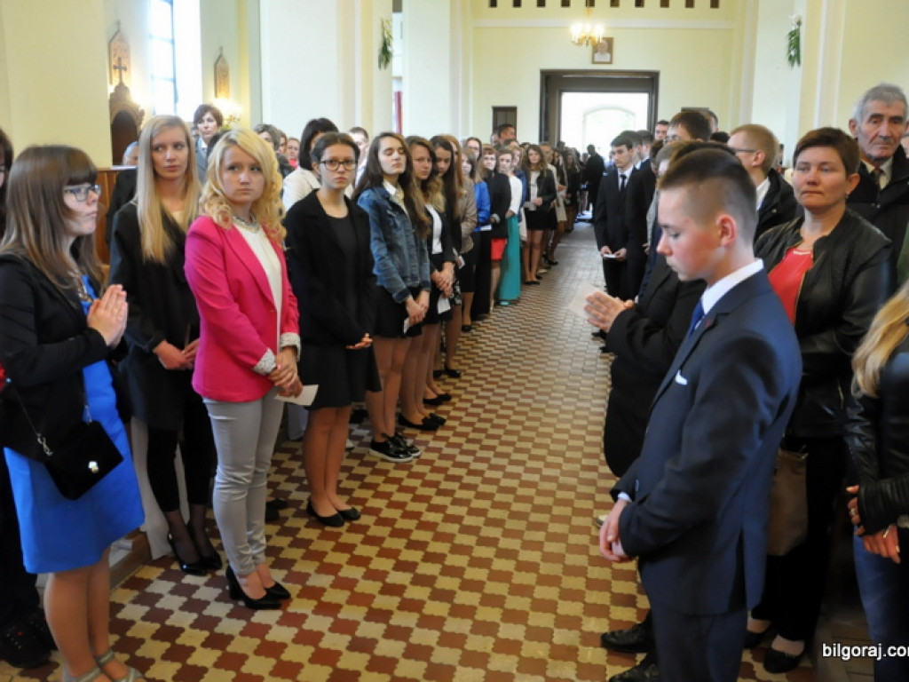 Uroczystości parafialno - szkolne w Tereszpolu (FOTO)