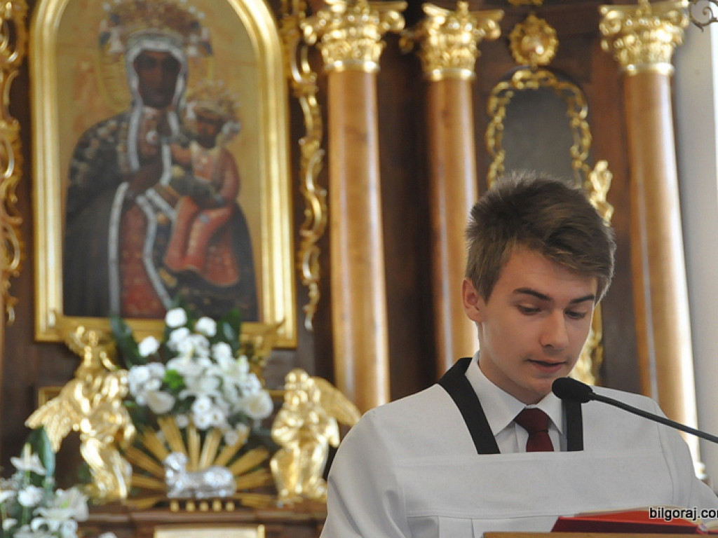 Uroczystości parafialno - szkolne w Tereszpolu (FOTO)