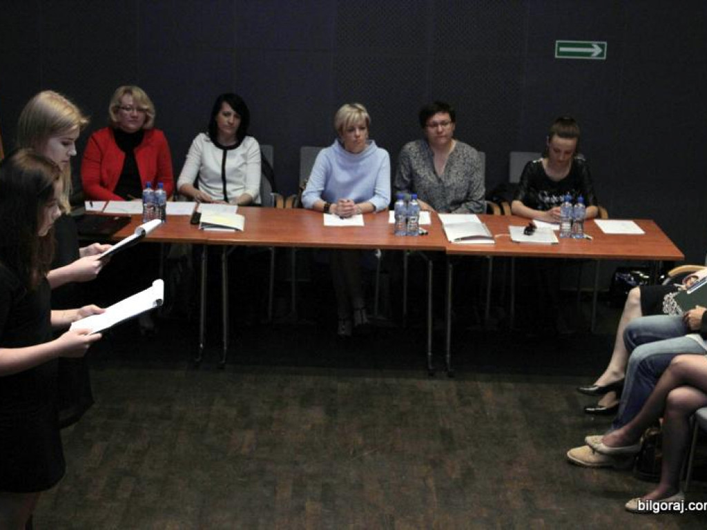 Powiatowy Międzygimnazjalny Konkurs Recytatorski Poezji i Prozy Obcojęzycznej (FOTO, WYNIKI)