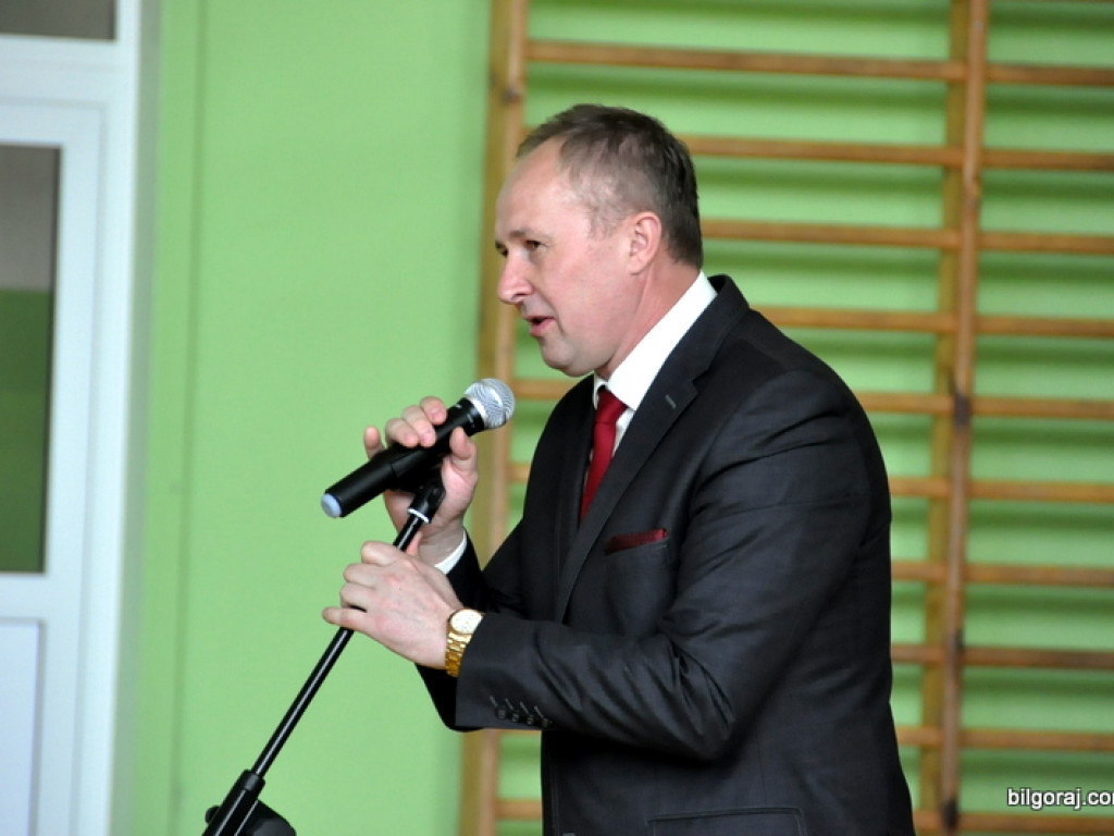 Emerytowani nauczyciele na spotkaniu z młodzieżą w Zespole Szkolno - Rewalidacyjnym w Biłgoraju (FOTO)