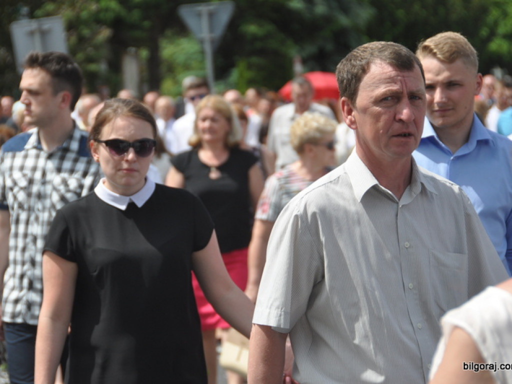 Boże Ciało: Procesje eucharystyczne na ulicach miast (FOTO, VIDEO)