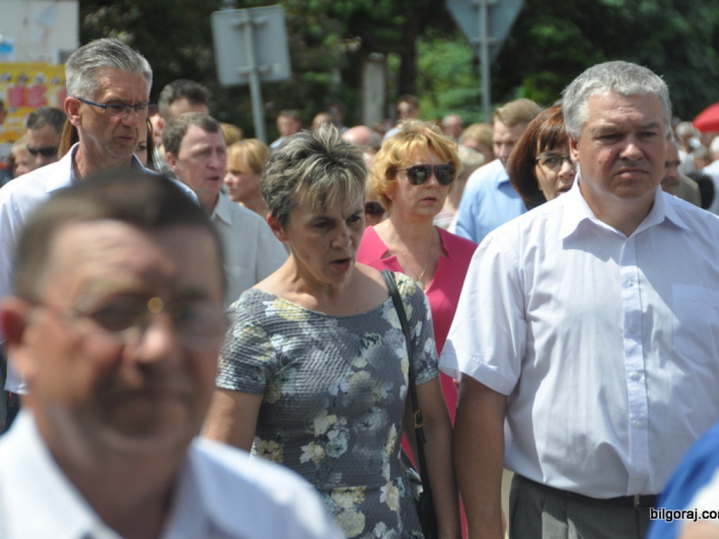 Boże Ciało: Procesje eucharystyczne na ulicach miast (FOTO, VIDEO)