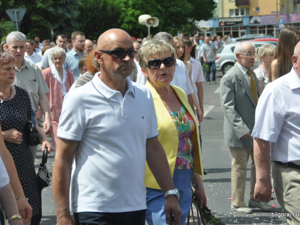 Boże Ciało: Procesje eucharystyczne na ulicach miast (FOTO, VIDEO)