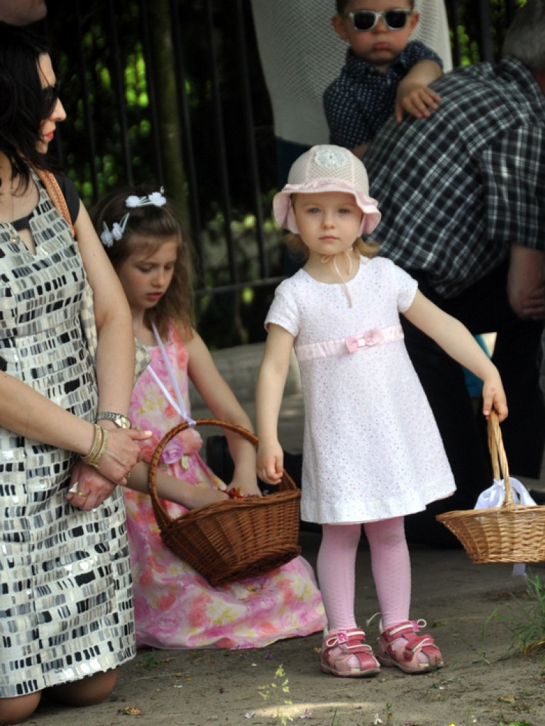 Boże Ciało: Procesje eucharystyczne na ulicach miast (FOTO, VIDEO)