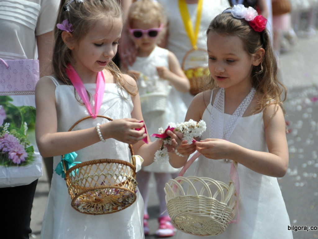 Boże Ciało: Procesje eucharystyczne na ulicach miast (FOTO, VIDEO)