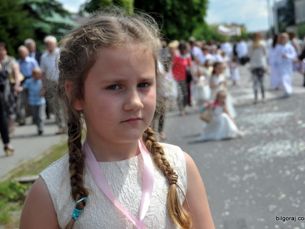 Boże Ciało: Procesje eucharystyczne na ulicach miast (FOTO, VIDEO)