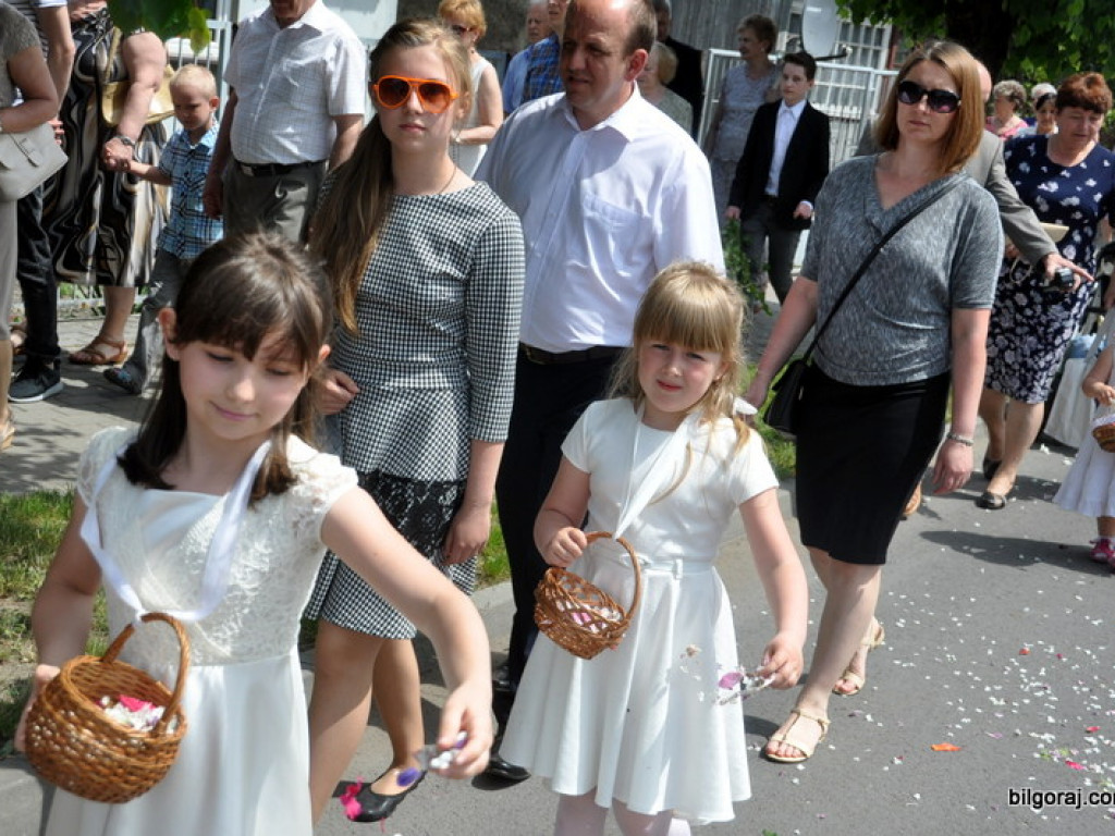 Boże Ciało: Procesje eucharystyczne na ulicach miast (FOTO, VIDEO)