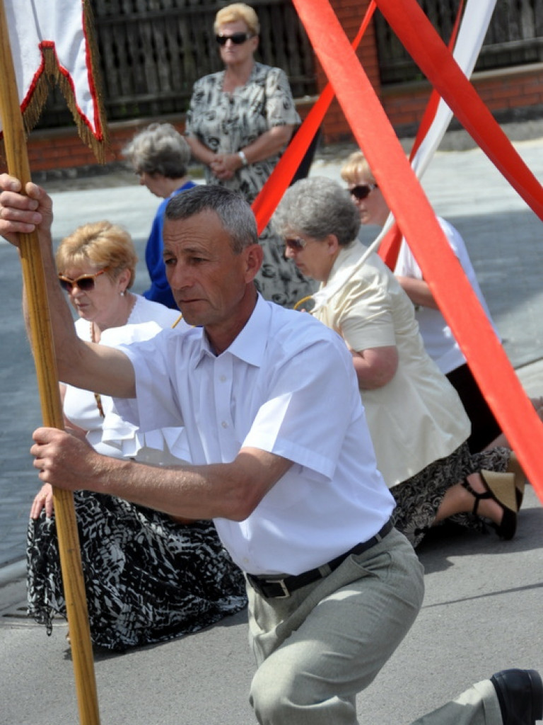 Boże Ciało: Procesje eucharystyczne na ulicach miast (FOTO, VIDEO)