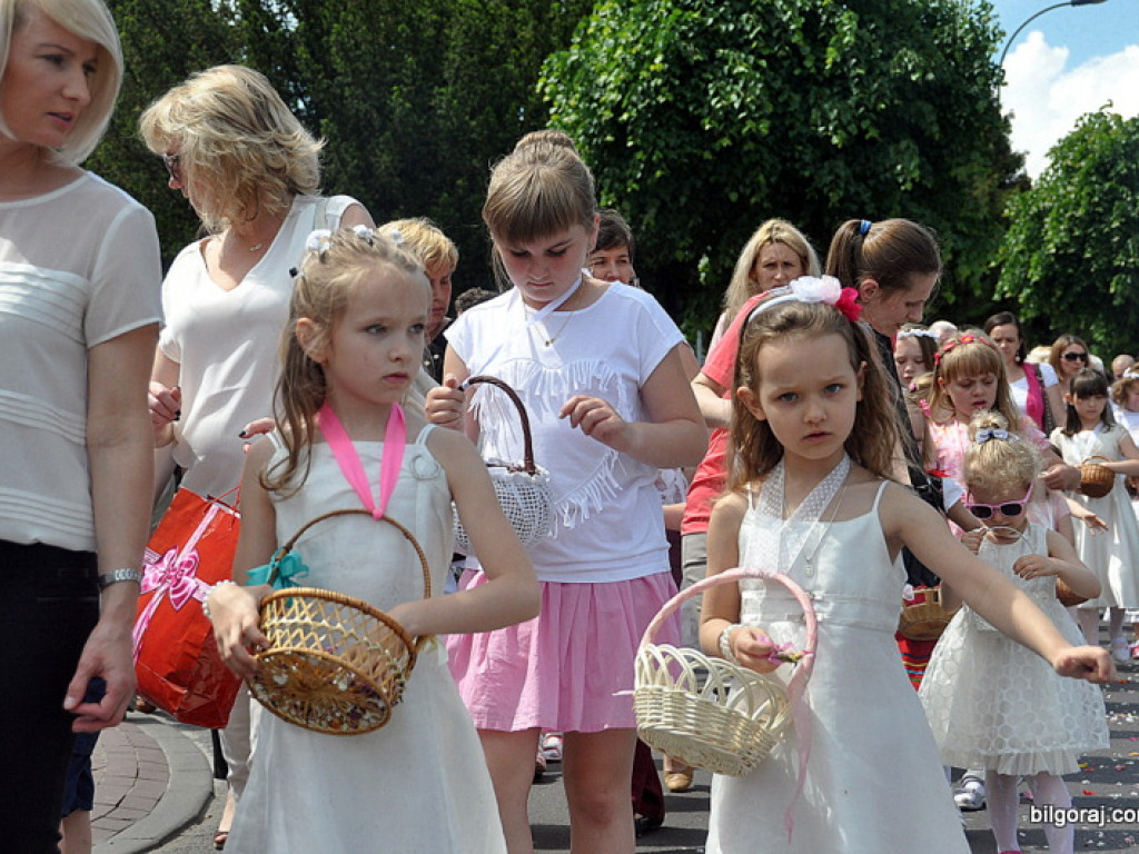 Boże Ciało: Procesje eucharystyczne na ulicach miast (FOTO, VIDEO)