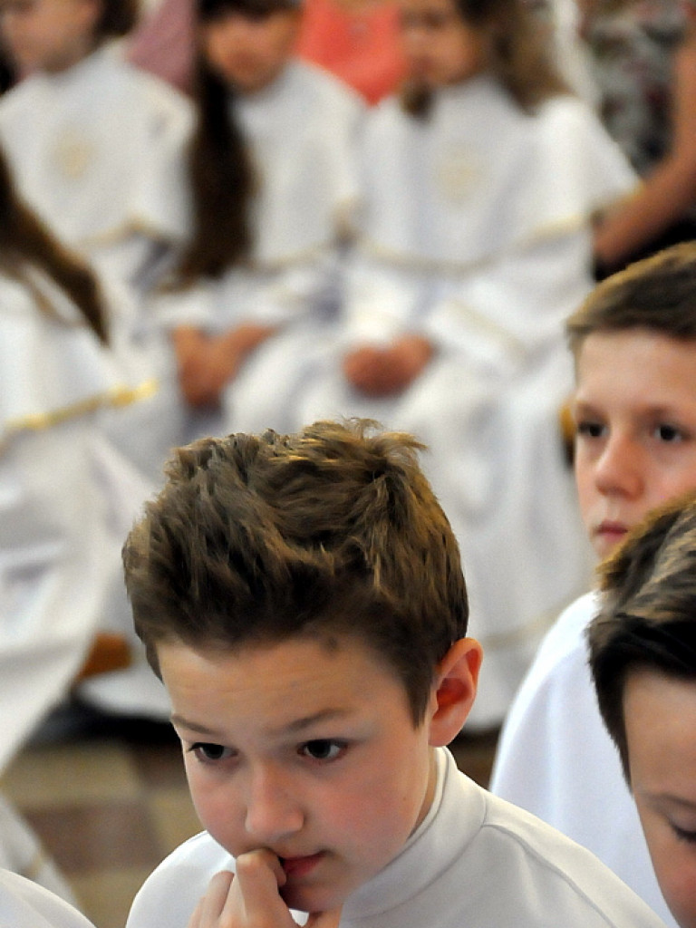 Boże Ciało: Procesje eucharystyczne na ulicach miast (FOTO, VIDEO)