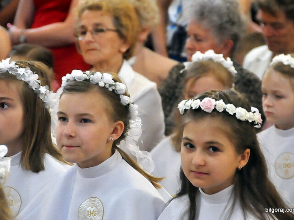 Boże Ciało: Procesje eucharystyczne na ulicach miast (FOTO, VIDEO)