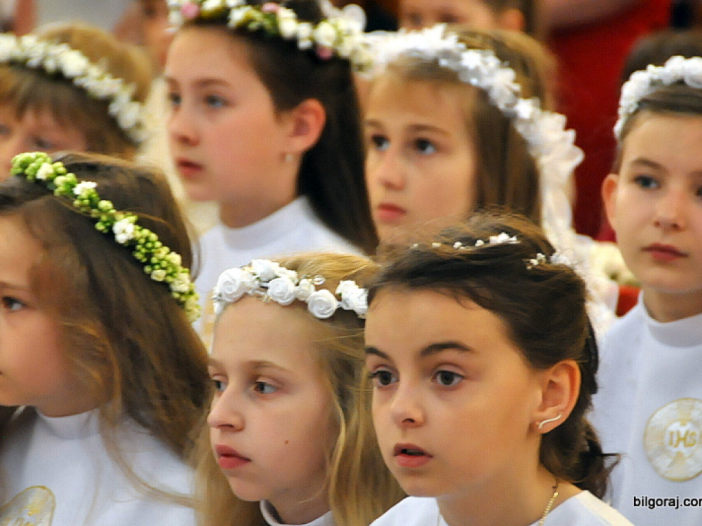 Boże Ciało: Procesje eucharystyczne na ulicach miast (FOTO, VIDEO)