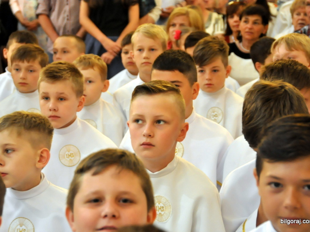 Boże Ciało: Procesje eucharystyczne na ulicach miast (FOTO, VIDEO)